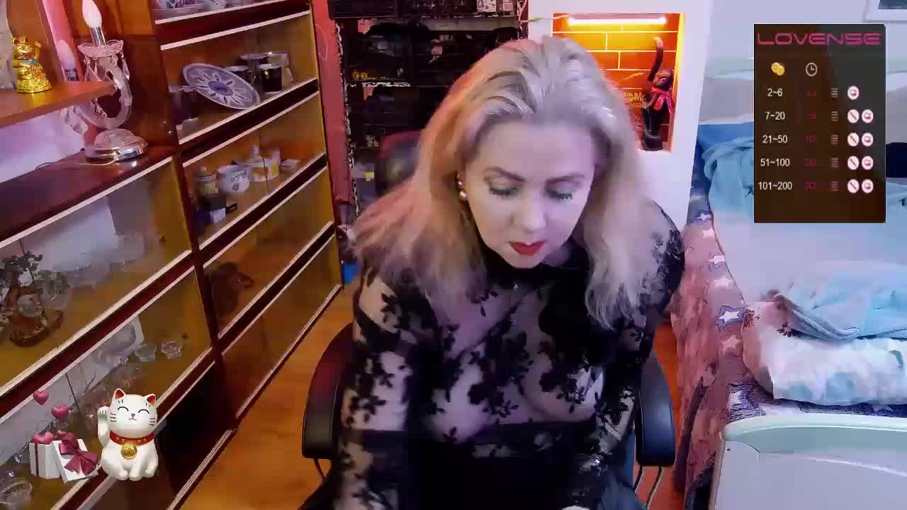 Delicecatmyau Adult Chat November 18, 2025