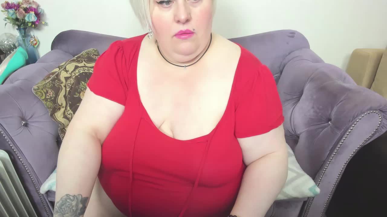 fashiona Adult Chat November 18, 2025