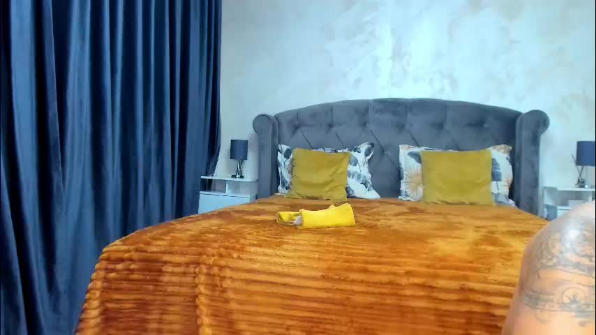 nicepussyfuckk18 Adult Chat November 18, 2025