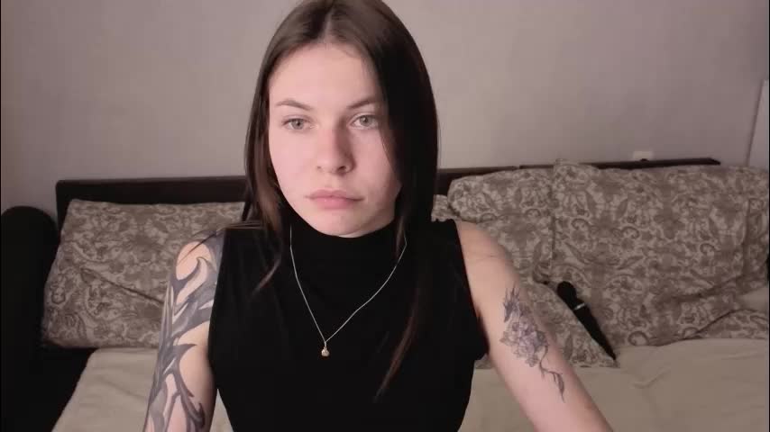 let_me_seee Adult Chat November 18, 2025