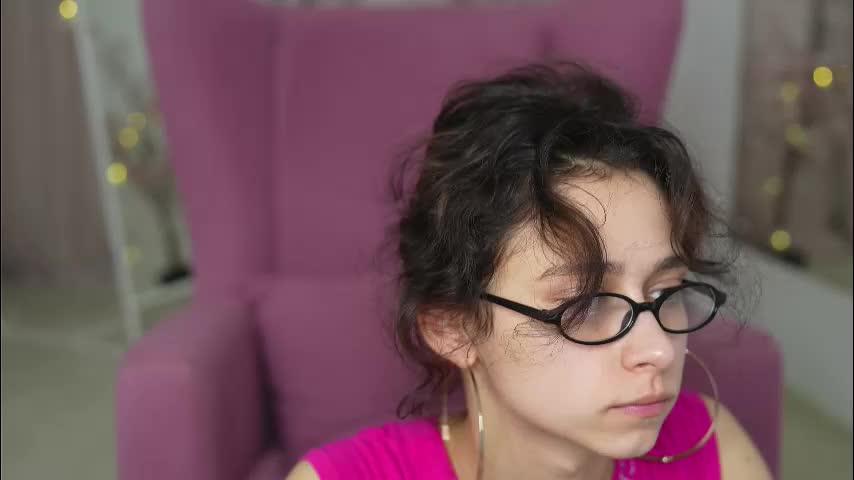 mimilicks Adult Chat November 18, 2025