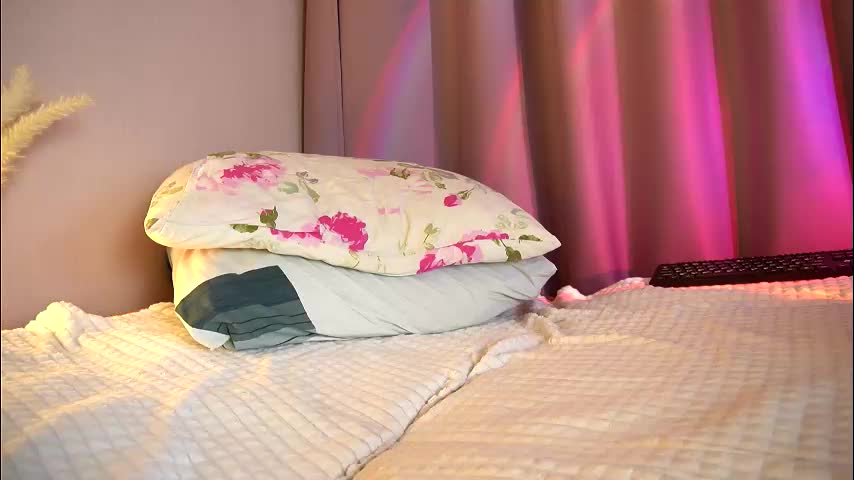 holyyy_fuck Adult Chat November 18, 2025