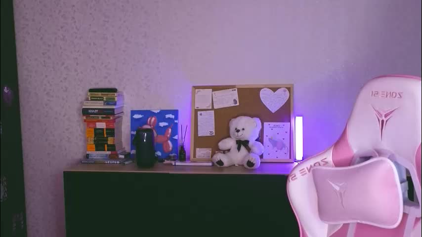 merry_dancers_ Adult Chat November 18, 2025