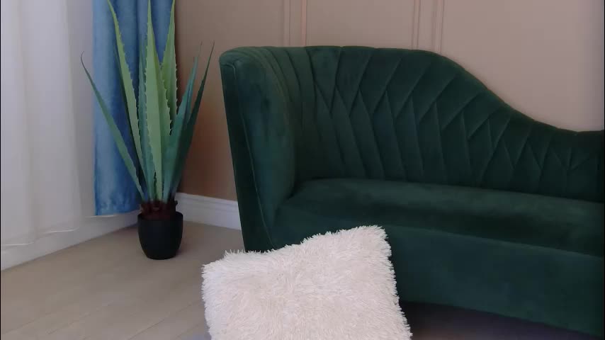 bailey_rush Adult Chat November 19, 2025