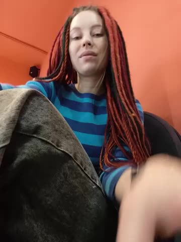 Frost_foxy Adult Chat November 19, 2025