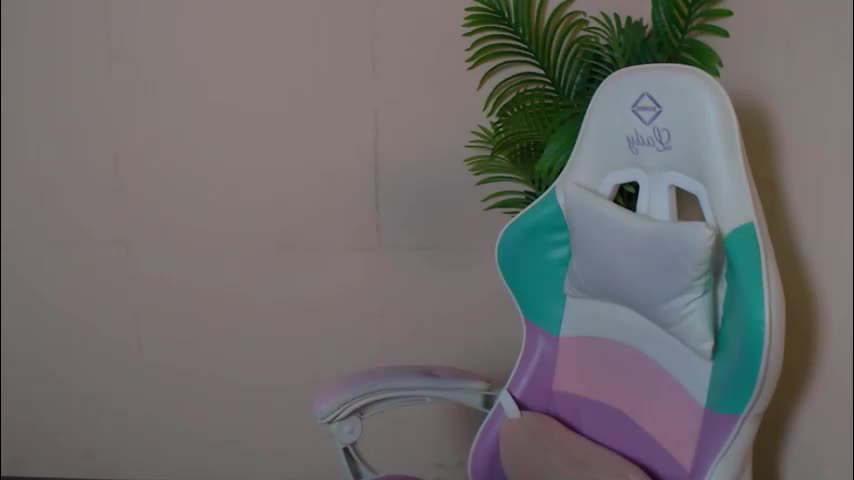 vivien_leight Adult Chat November 19, 2025