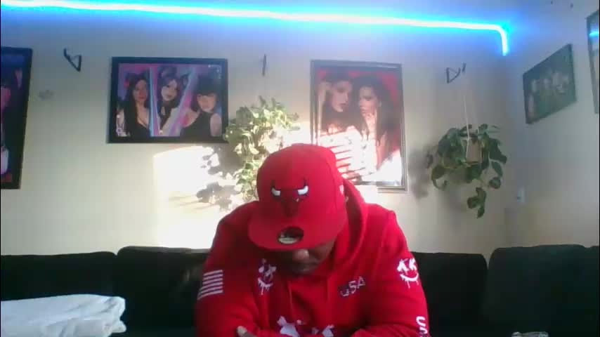 evanschris2048 Adult Chat November 19, 2025