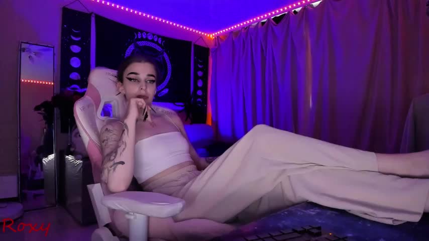 wet_dream_ Adult Chat November 19, 2025