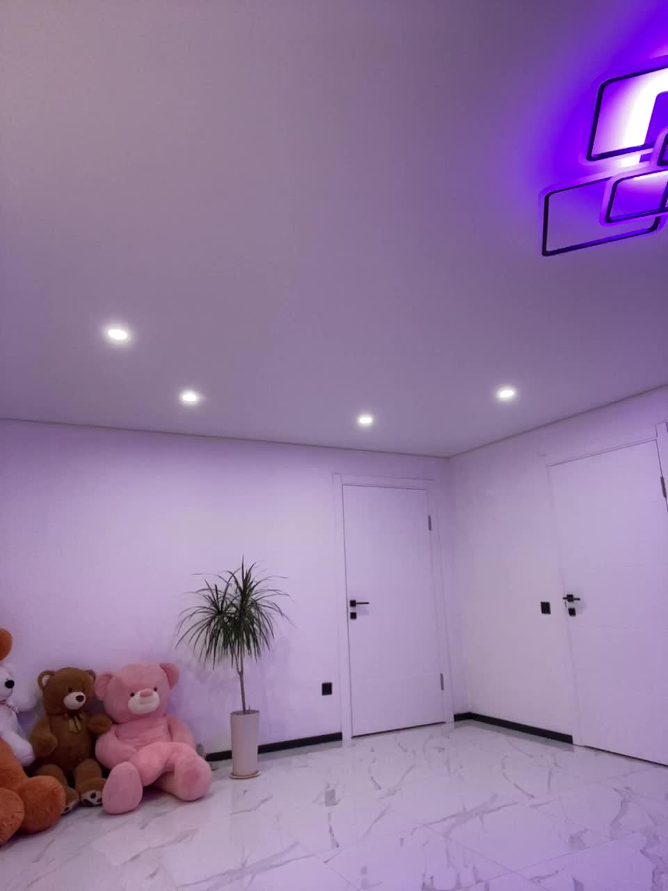 Potifays Adult Chat November 19, 2025