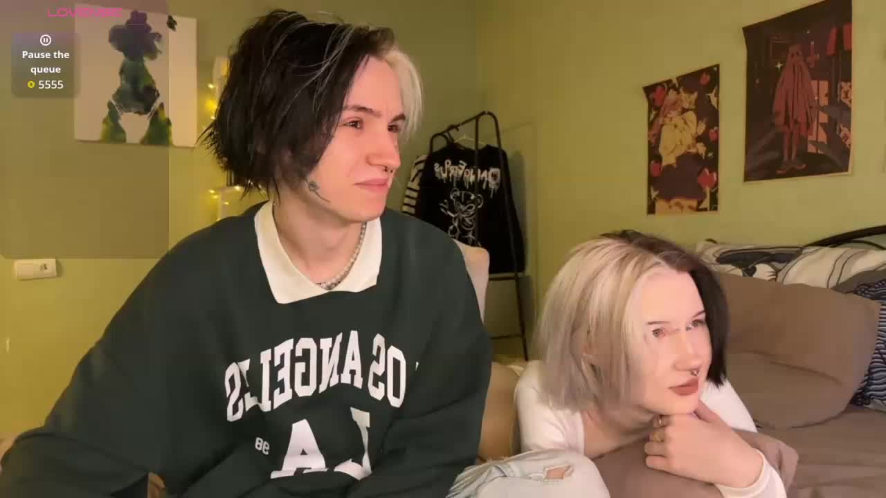 VeryRareTwins Adult Chat November 19, 2025