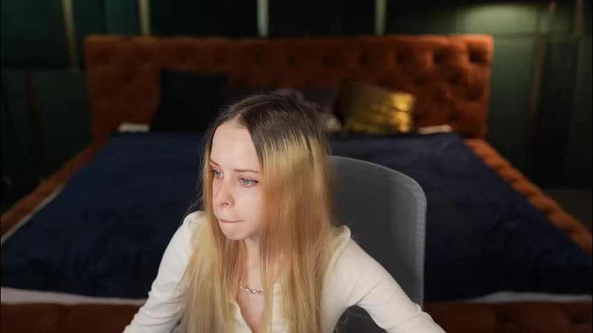 anabel_team054 Adult Chat November 19, 2025