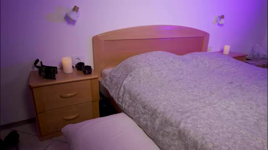 foxeslovefoxes Adult Chat November 19, 2025