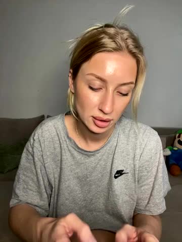 belle98 Adult Chat November 19, 2025