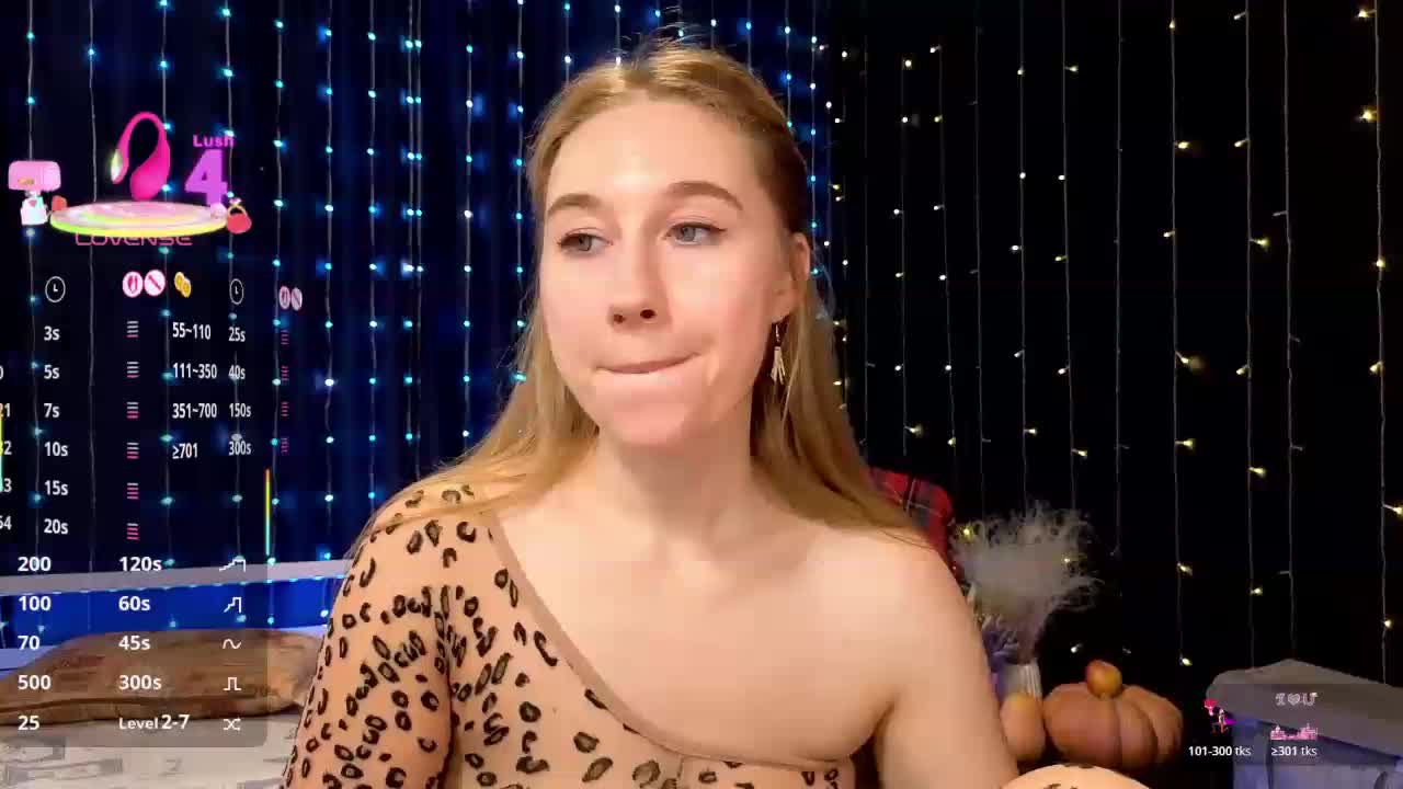 kiskaWEDNESDAY Adult Chat November 19, 2025