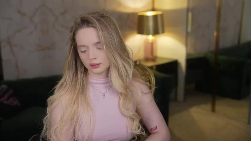 bright_diamonds_054 Adult Chat November 19, 2025