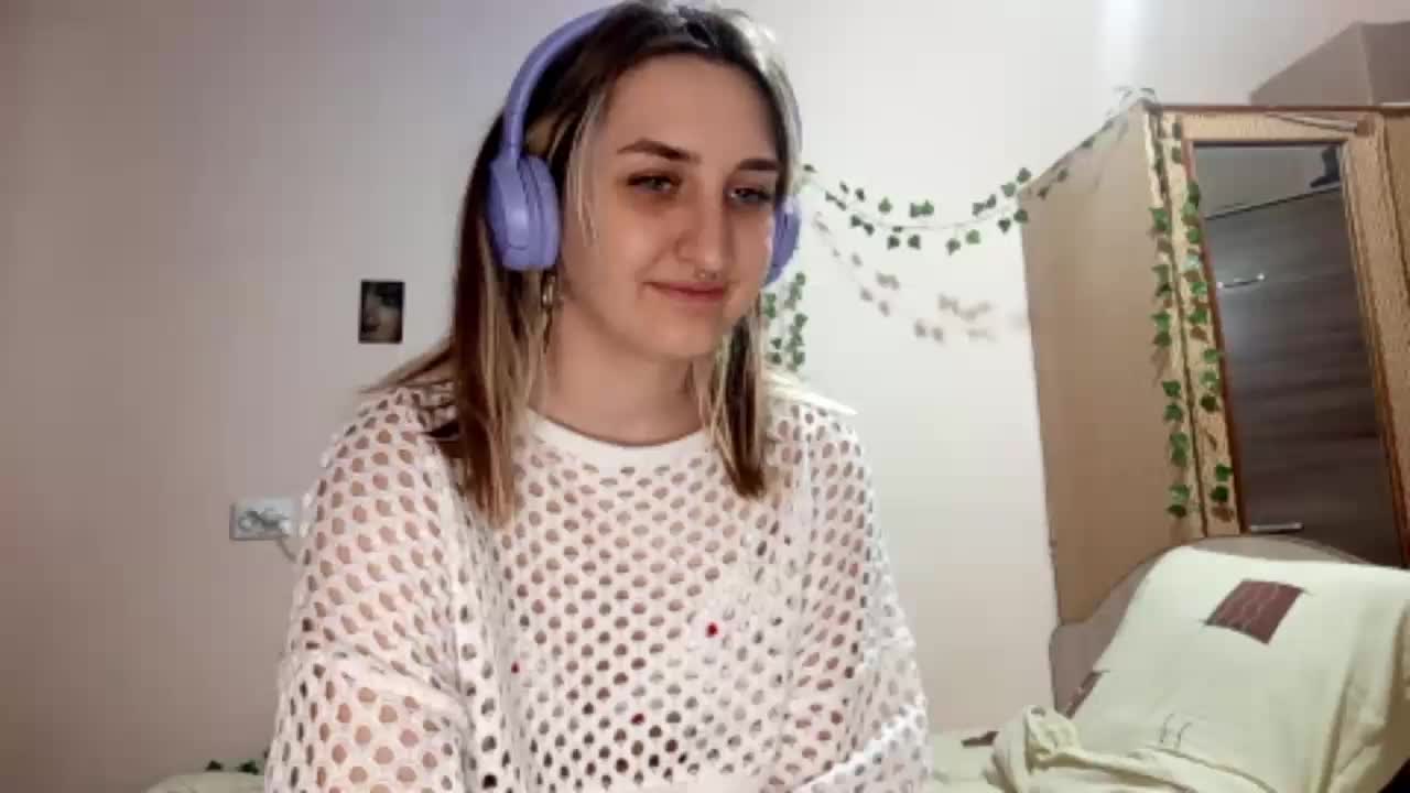 SeptemberRoutzen Adult Chat November 19, 2025