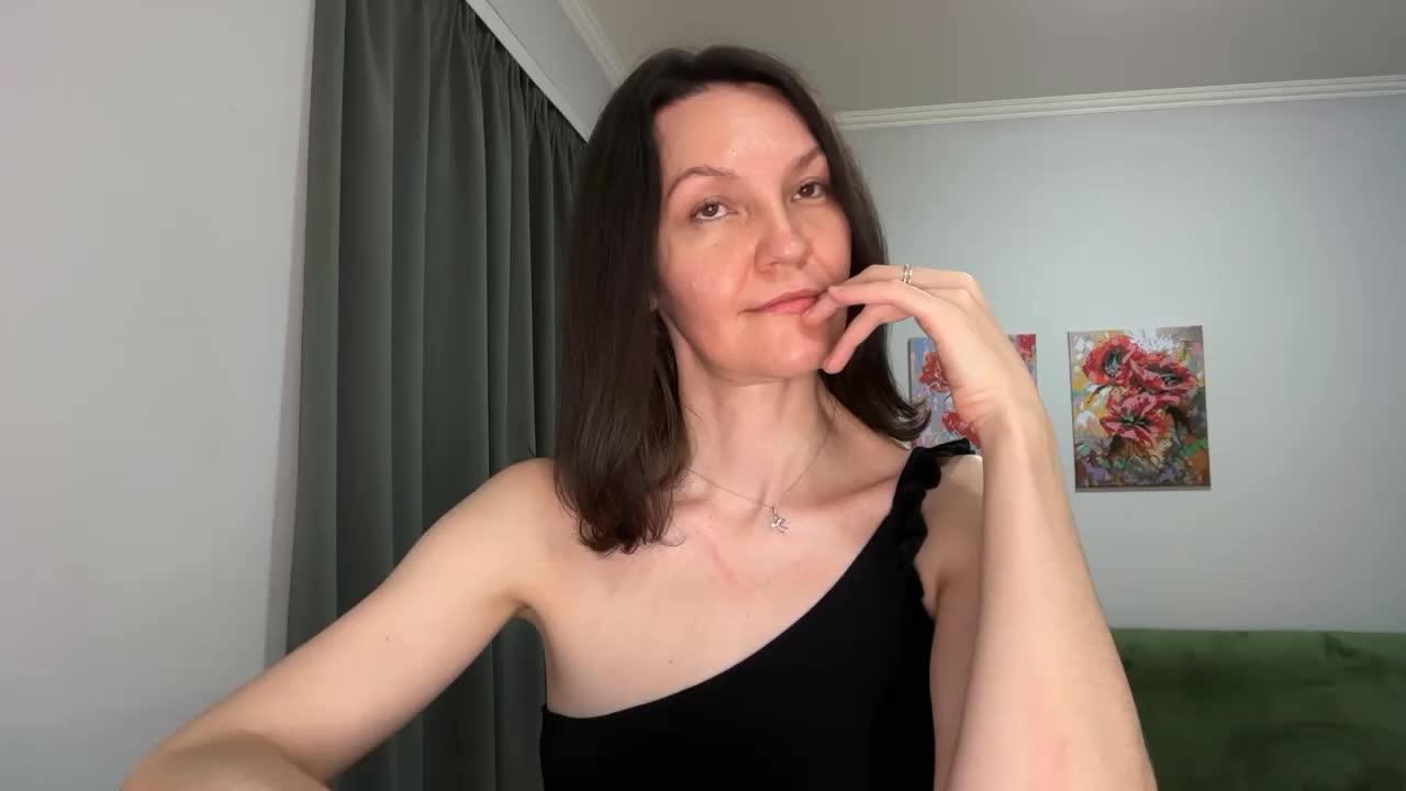 _lastochka_ Adult Chat November 19, 2025