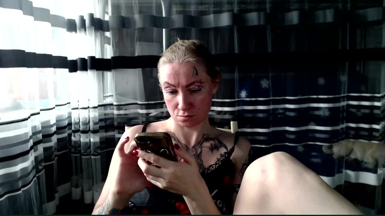 Lollifoxy Adult Chat November 19, 2025