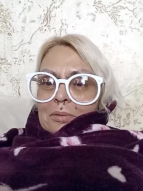 GardenerofIllusions Adult Chat November 19, 2025