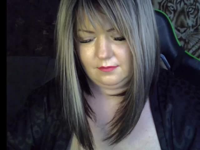 SanLuna Adult Chat November 19, 2025