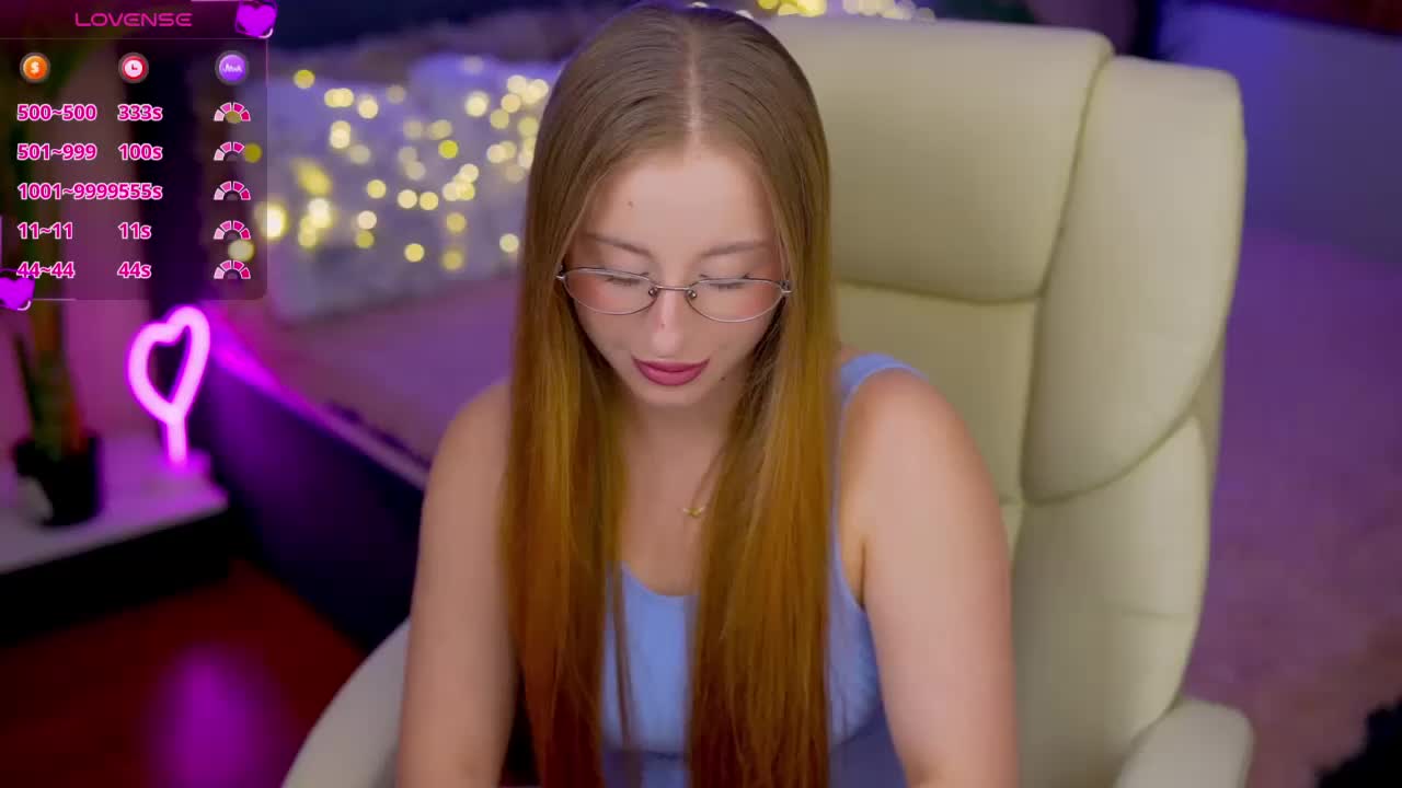 SilverrMoon Adult Chat November 19, 2025