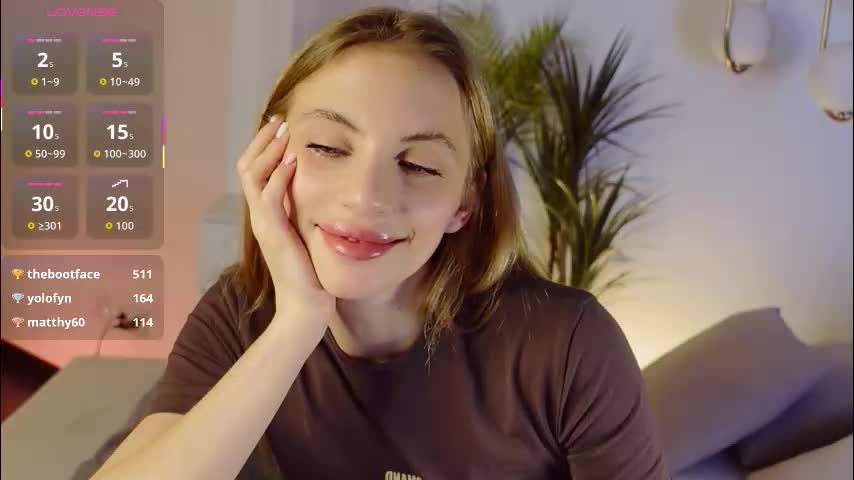 mia_silk Adult Chat November 19, 2025