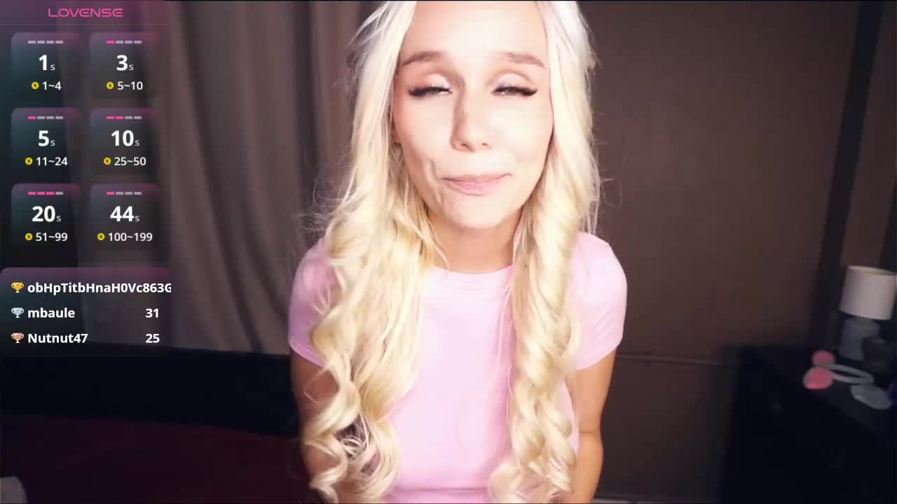 gwenbudlong Adult Chat November 19, 2025