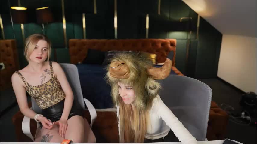 anabel_team054 Adult Chat November 19, 2025