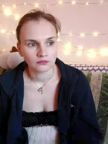 LisaLovHoney Adult Chat November 19, 2025