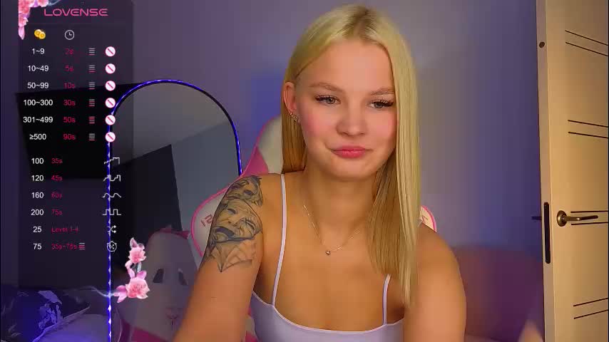 lovely_babyy Adult Chat November 19, 2025