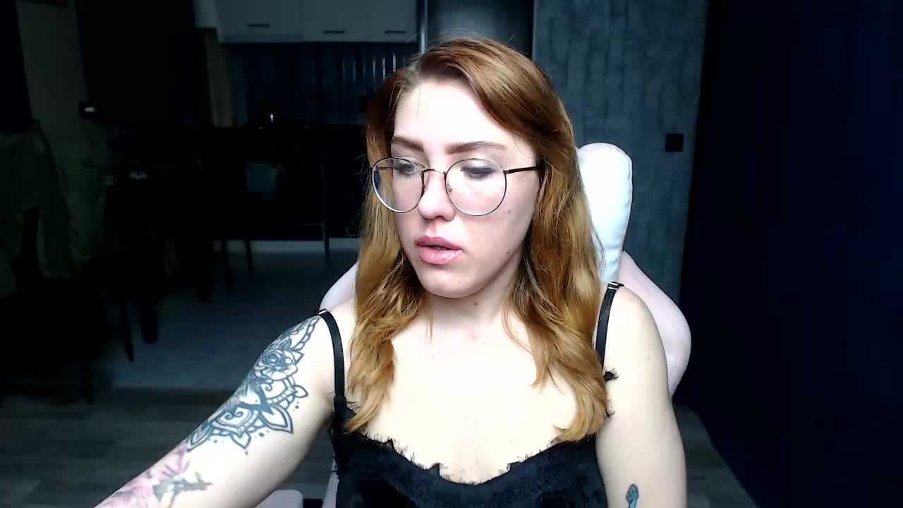 Regimasmile Adult Chat November 19, 2025