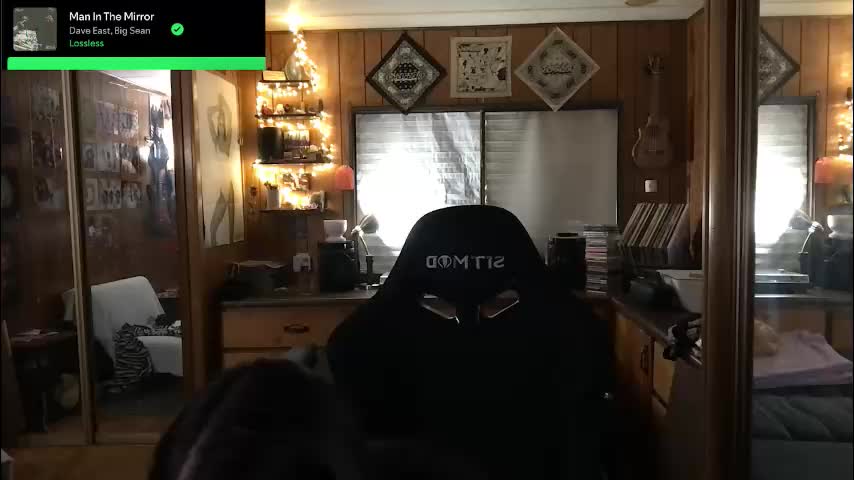 incognitoqueen Adult Chat November 19, 2025