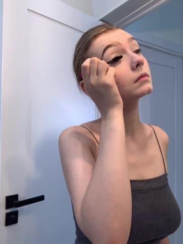 -Nezukoo- Adult Chat November 19, 2025