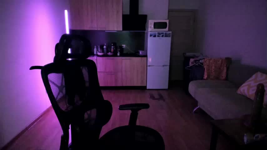 Victoria_Winters Adult Chat November 19, 2025