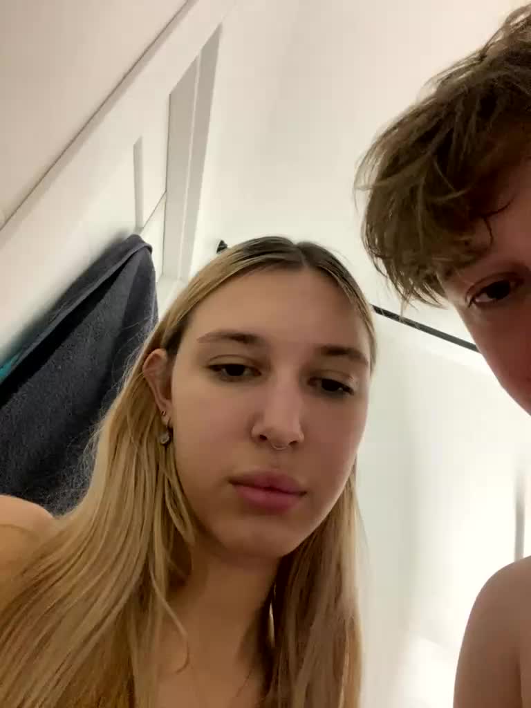 lina_wap Adult Chat November 19, 2025