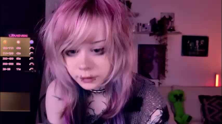 _lollyshy_ Adult Chat November 19, 2025