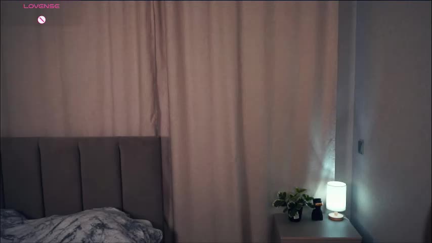 constanceglascov Adult Chat November 19, 2025