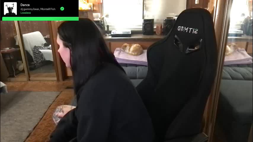 incognitoqueen Adult Chat November 19, 2025