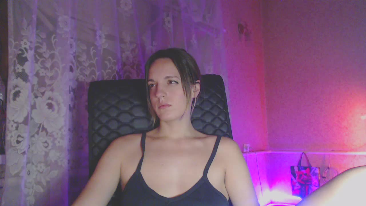 Babymuro4ka Adult Chat November 19, 2025