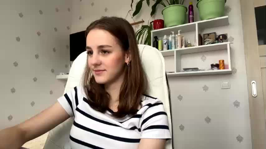 UrShineKatie Adult Chat November 19, 2025