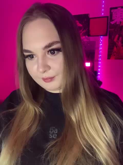 Greeenfriends6969 Adult Chat November 19, 2025