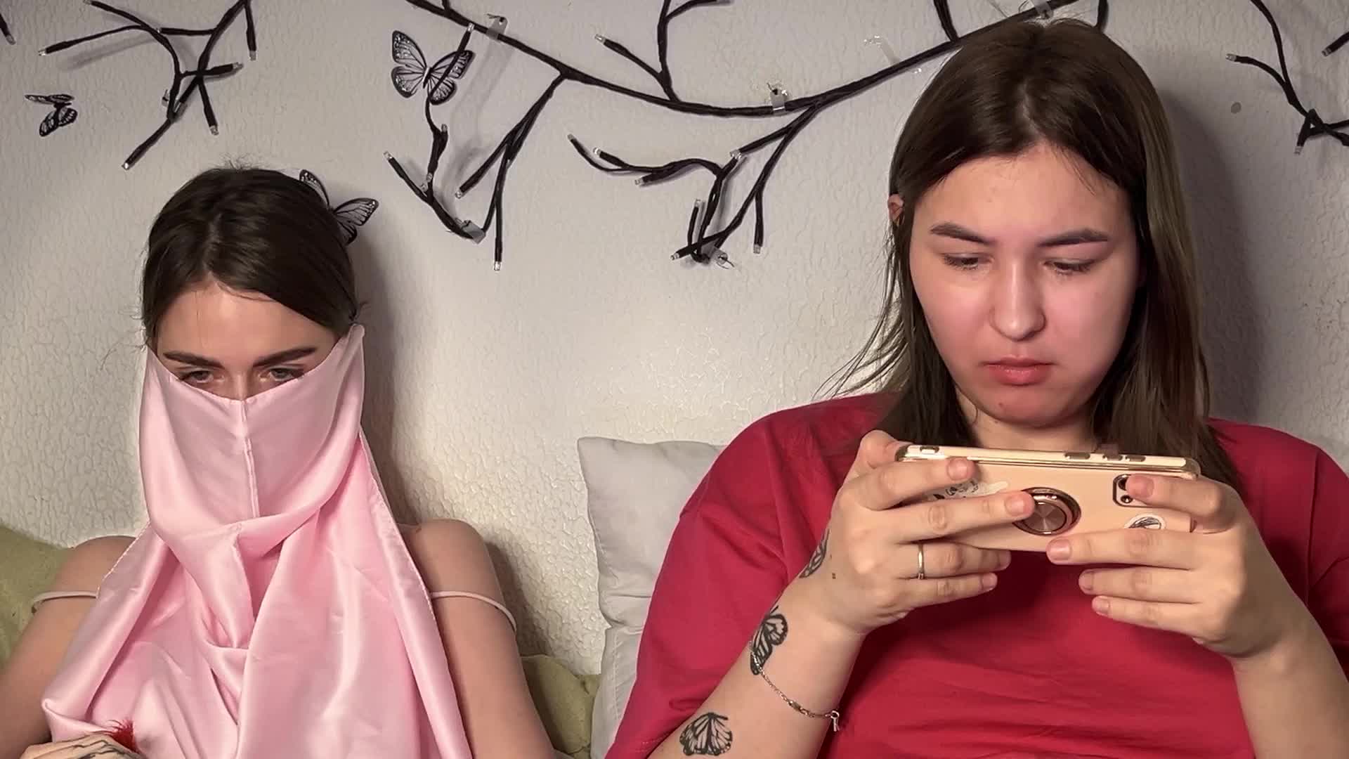 Passionate_Girls Adult Chat November 19, 2025