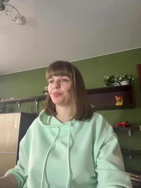 Veronika_Gold Adult Chat November 19, 2025