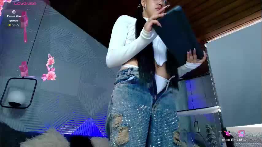 charlotte_2015 Adult Chat November 20, 2025