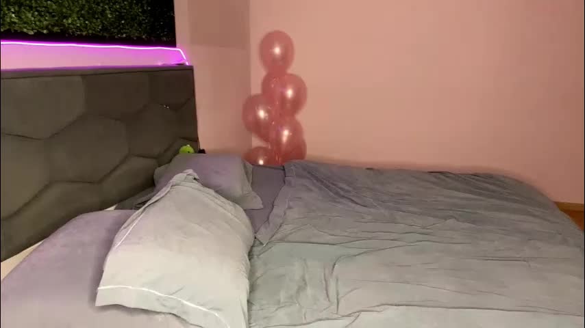 julielourens Adult Chat November 19, 2025