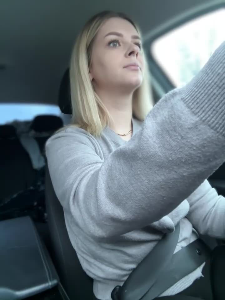 Love_Bri Adult Chat November 19, 2025