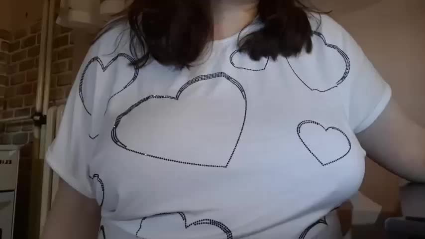 AalinnaK69 Adult Chat November 19, 2025