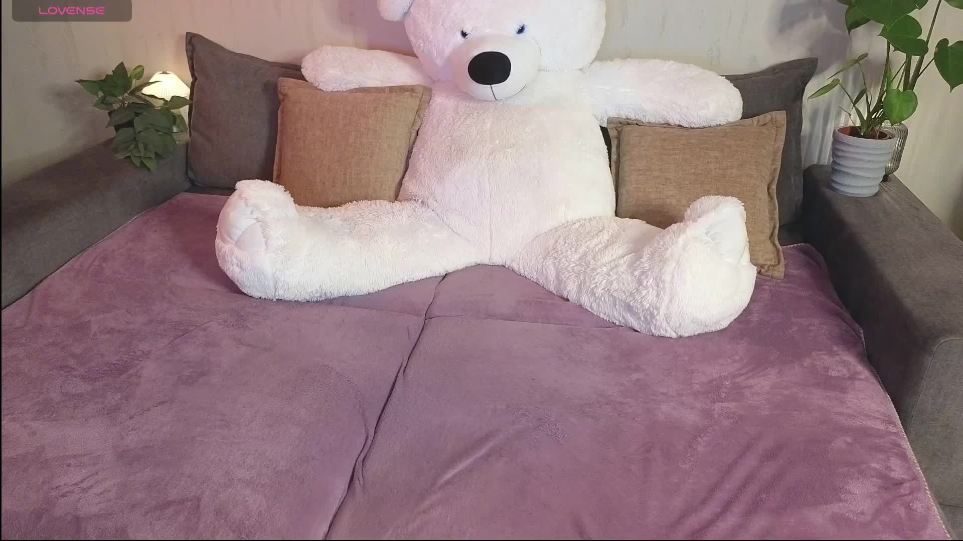 Rosalinelov Adult Chat November 20, 2025