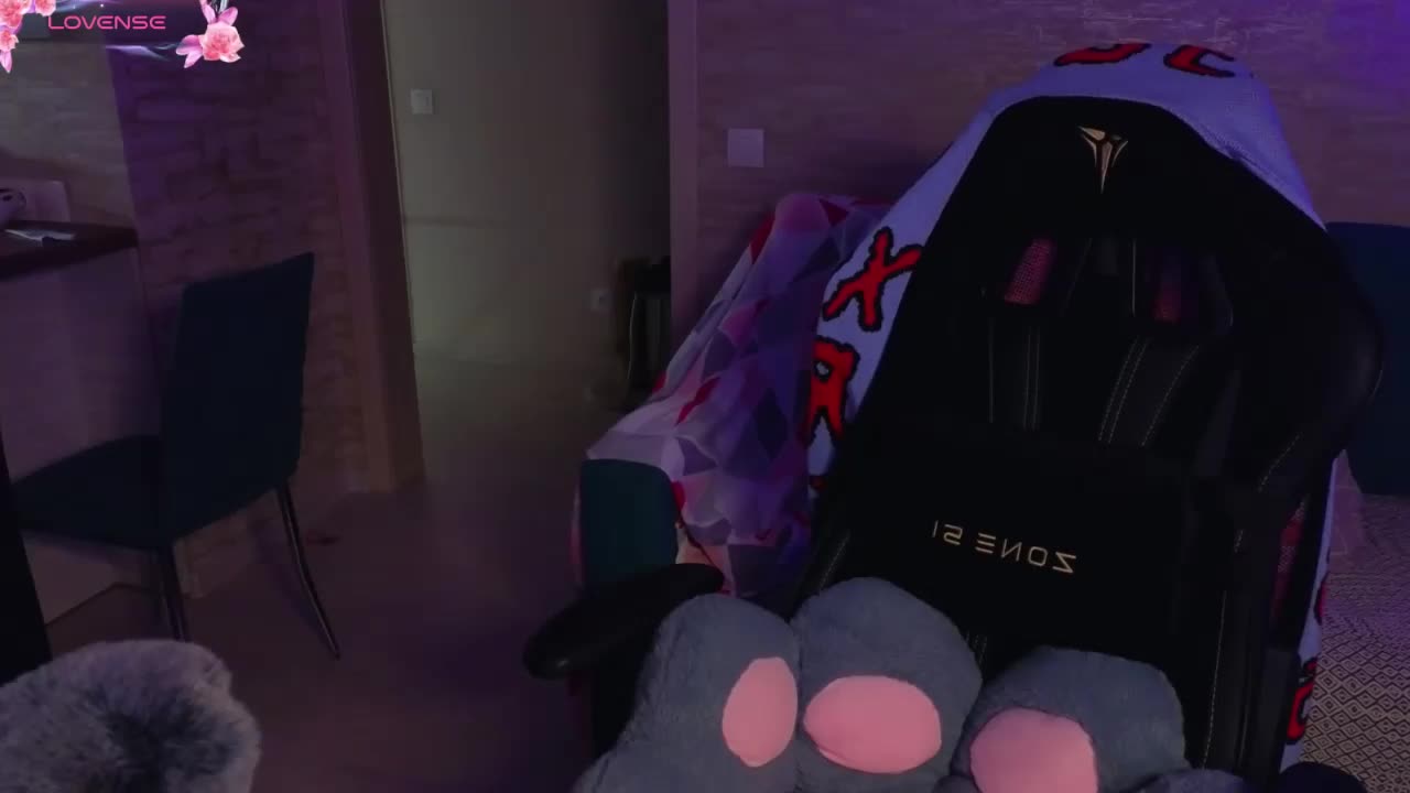 DanaCuteee Adult Chat November 19, 2025