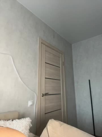 Mila-m Adult Chat November 19, 2025